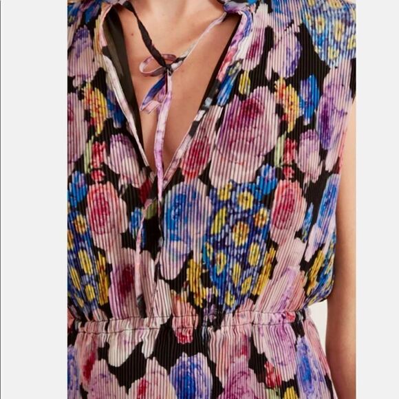 GANNI Pleated Georgette Neck Tie Blouse Top in Multicolor - Picture 7 of 10